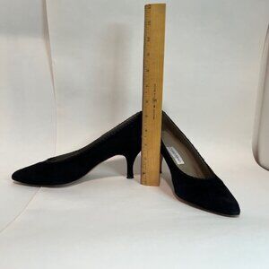 Calvin Klein Elegance Black  Suede Kitten heel  pointed  Pumps
